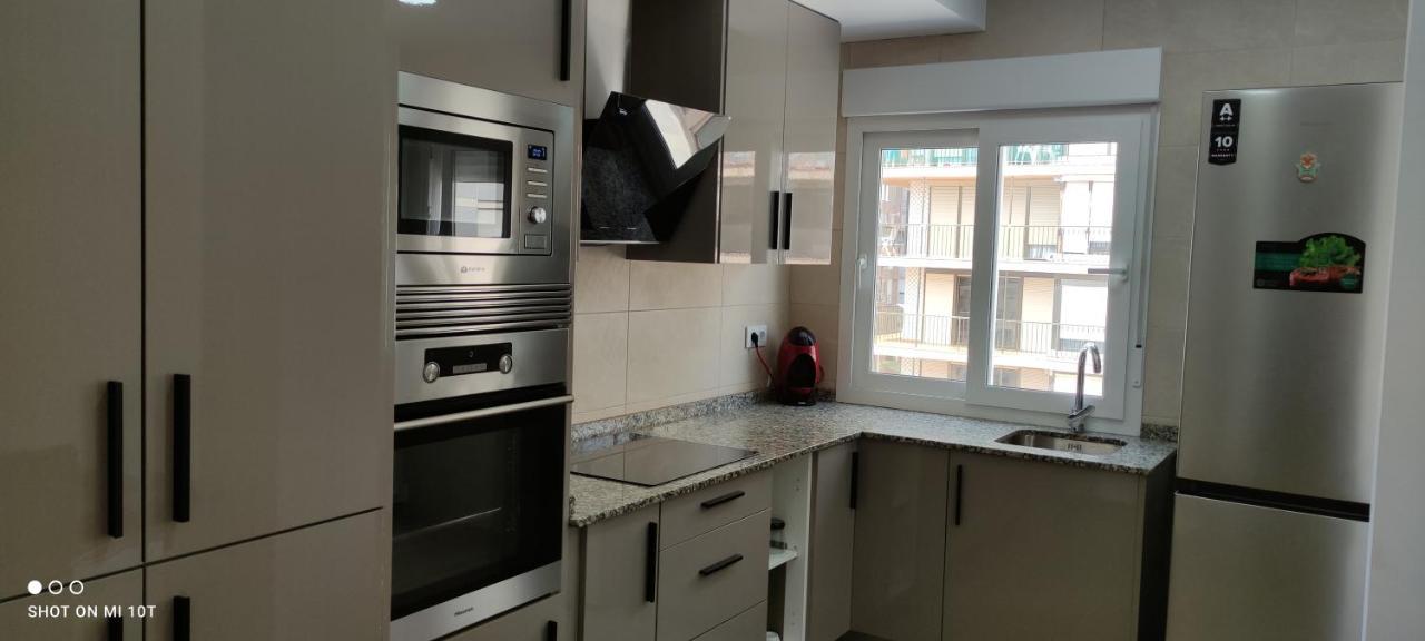 Beachfront Cozy Apartament Arenales Del Sol, Alicante Exterior photo